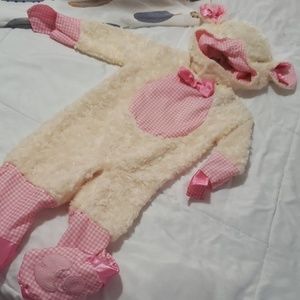 Adorable lamb Halloween costume